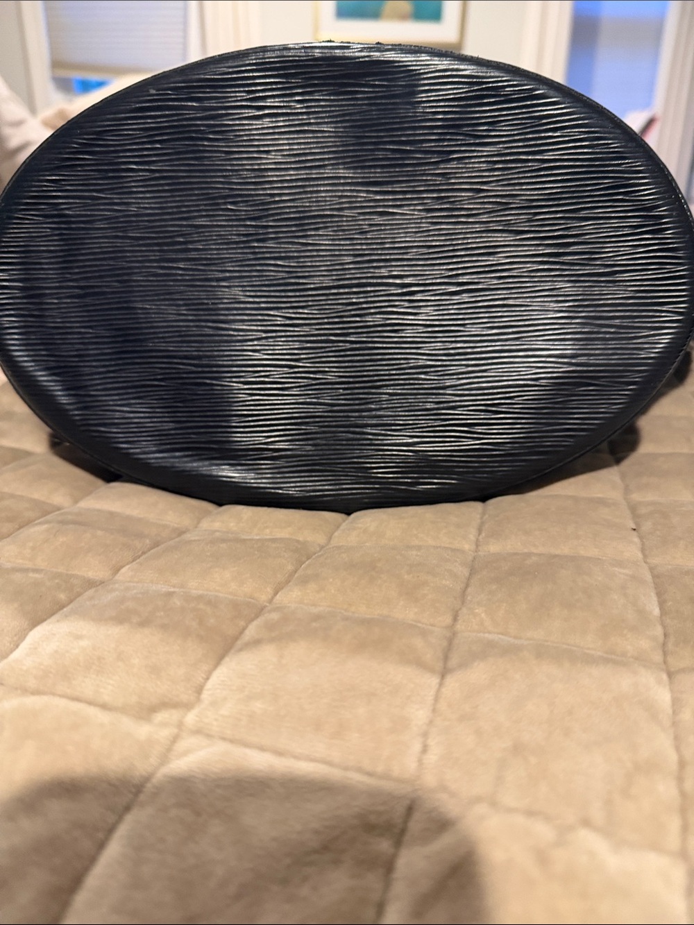 Louis Vuitton Black Epi Leather Tote - Picture 4 of 9